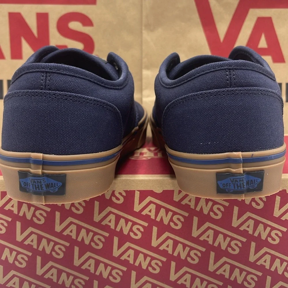 Vans WMNS Blue Brown Sneakers Classic Style Style Atwood (12 Oz Canvas)Navy/Gum